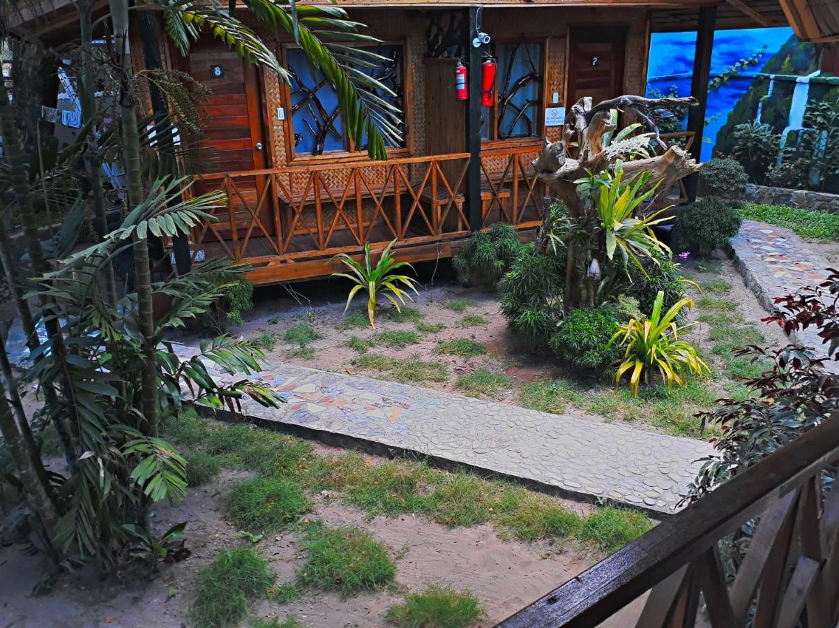 Castaway Native Huts Apartment San Vicente  Exterior photo
